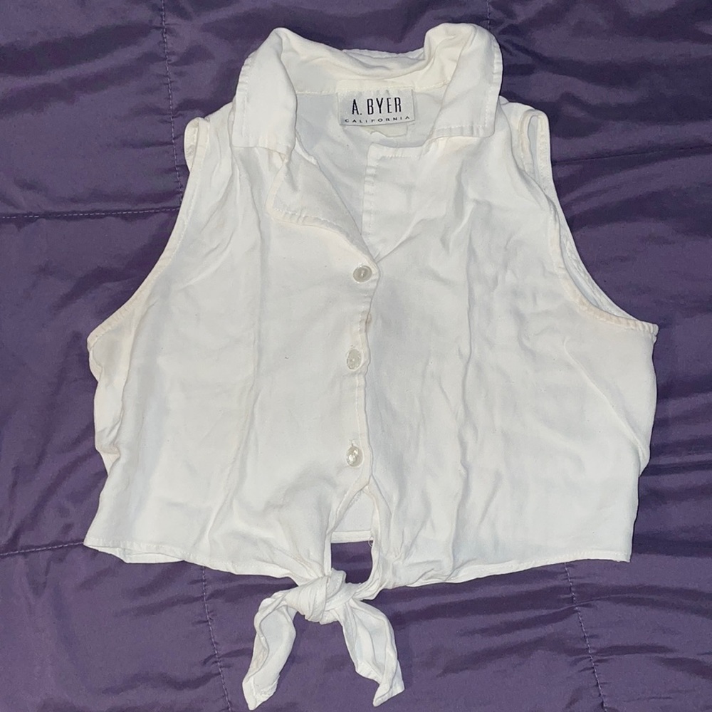 Off White Sleeveless Button Down Crop Top Size Small